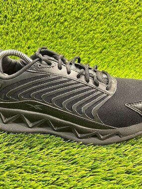 Reebok Zig Elusion Heritage Womens Size 7.5W Black Composite Toe Shoes Sneakers